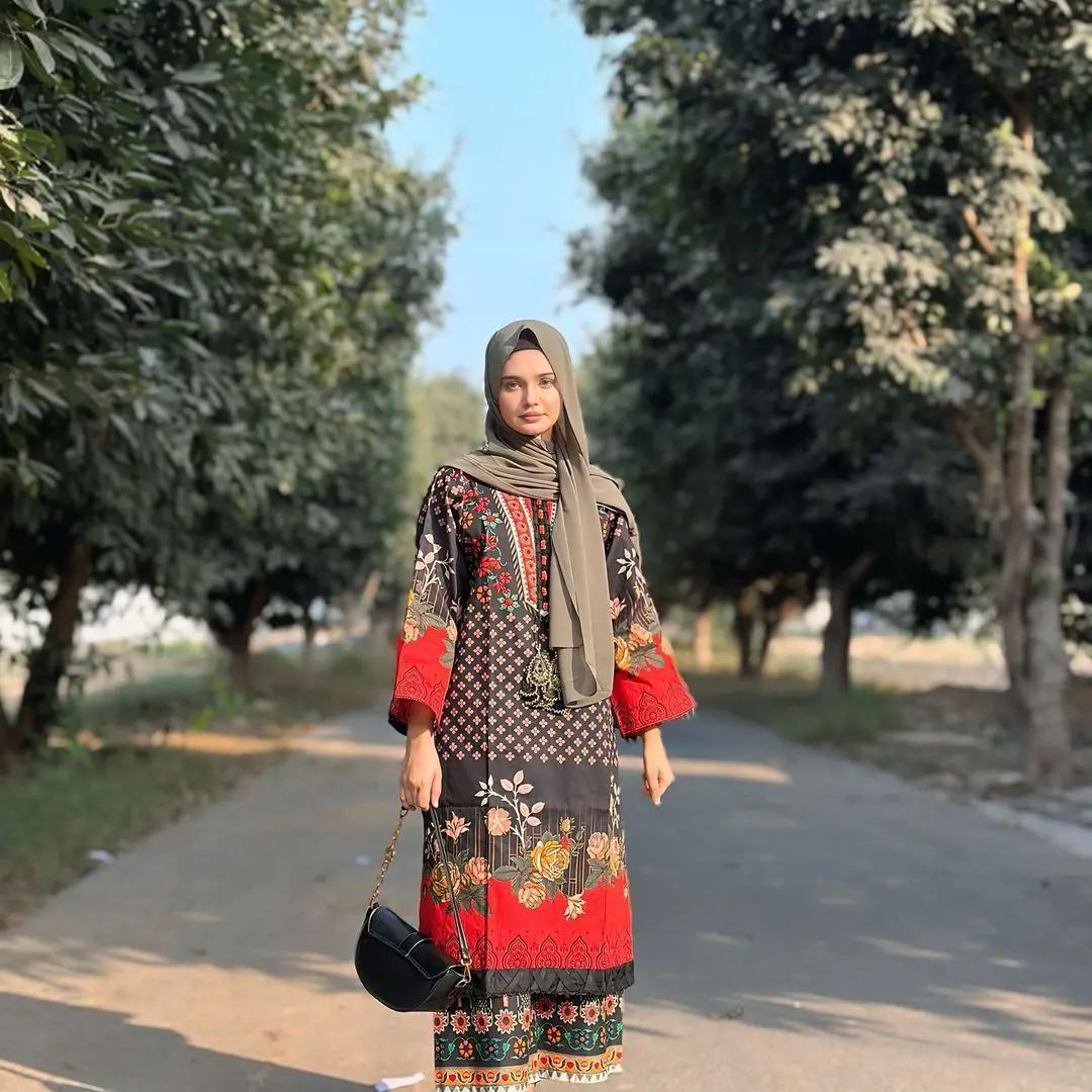 2 PC Stitched Print Lawn Long Shirt Suit