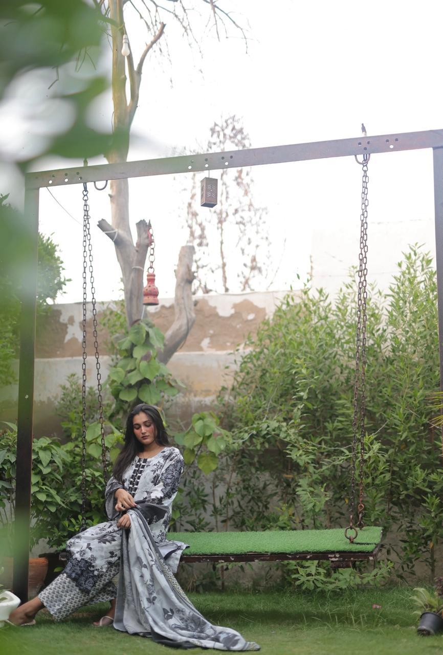 3 PC Stitched Print Lawn Suit