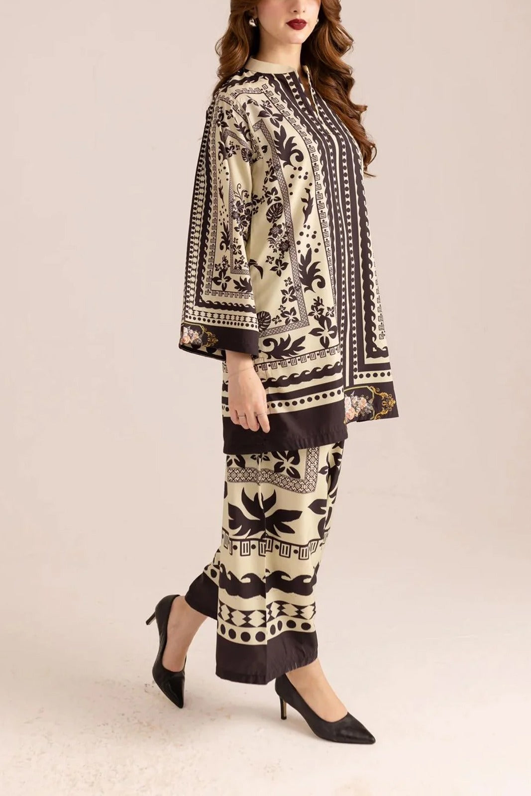 2 PIECE SUMMER STITCHED CO-ORD SET