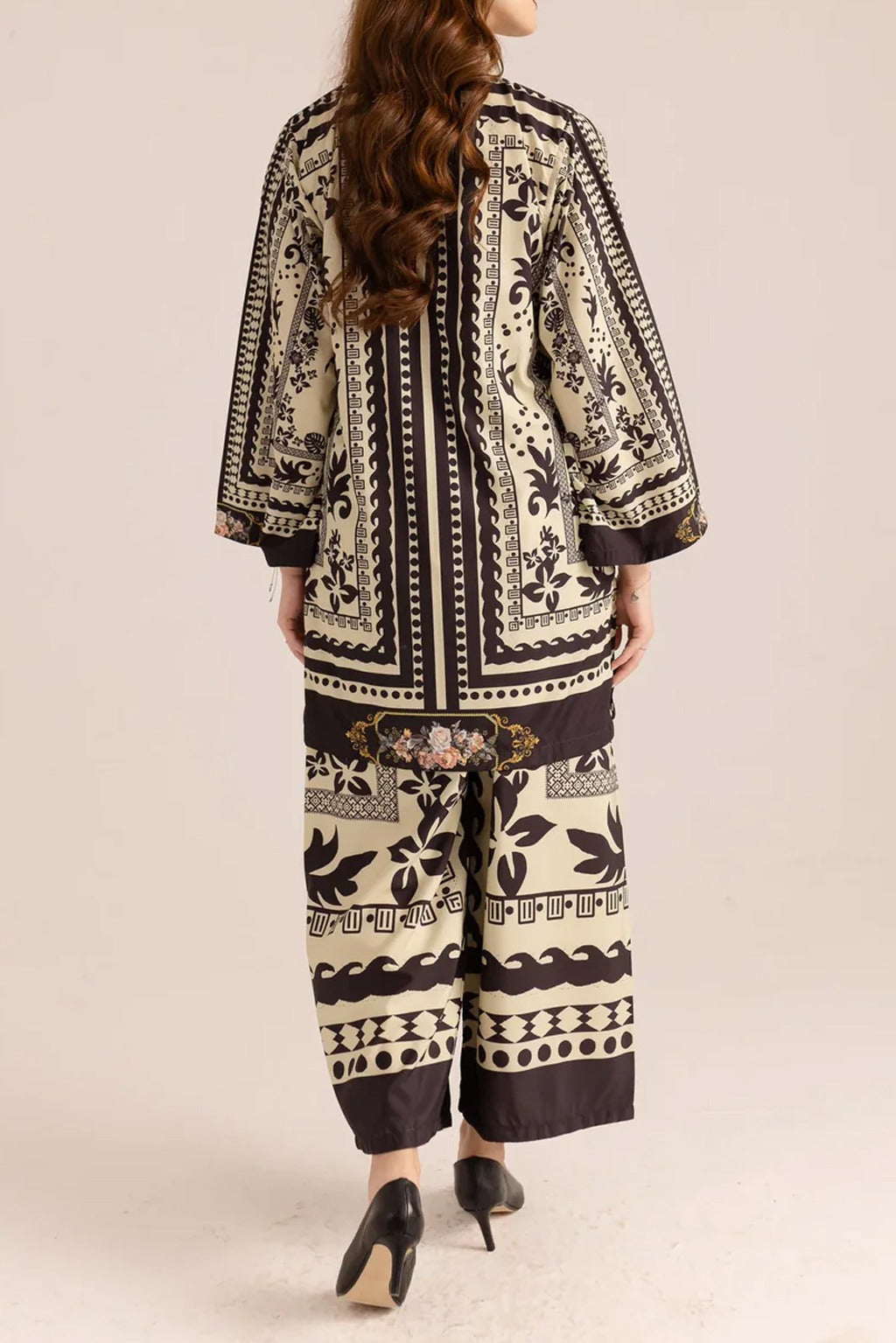 2 PIECE SUMMER STITCHED CO-ORD SET